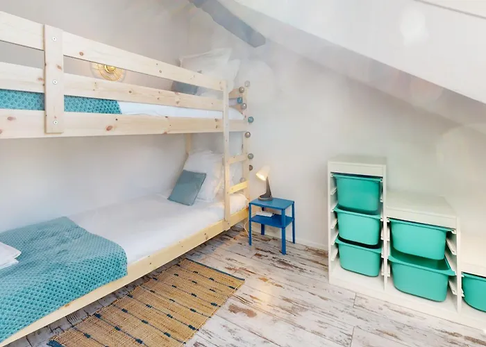 Le Cocon Colmarien - Proche Centre Et Gare - Stationnement Gratuit - 10 Personnes Апартаменты *